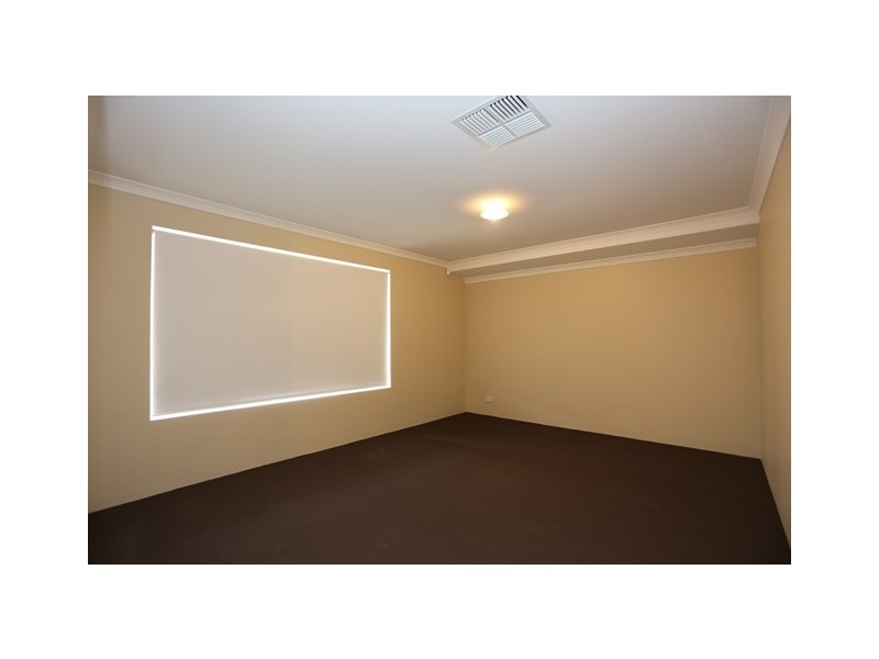 1/25 Montrose Street, Lynwood WA 6147