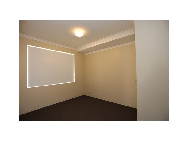 1/25 Montrose Street, Lynwood WA 6147