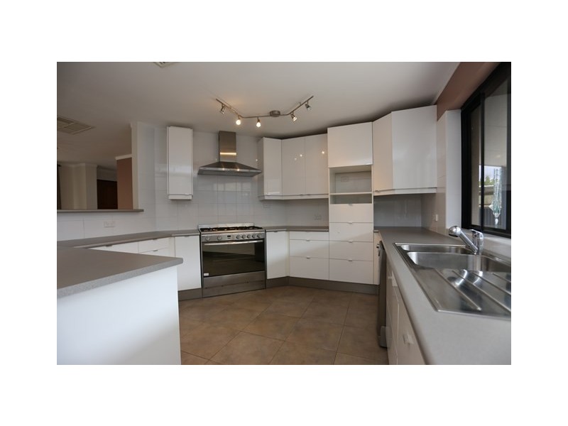 1 Cerberus Avenue, Parkwood WA 6147