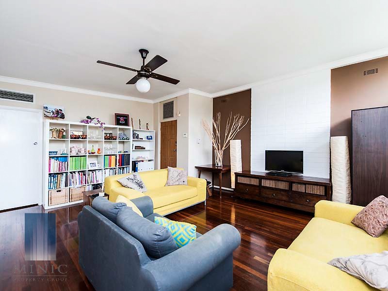 24 Lynwood Avenue, Lynwood WA 6147