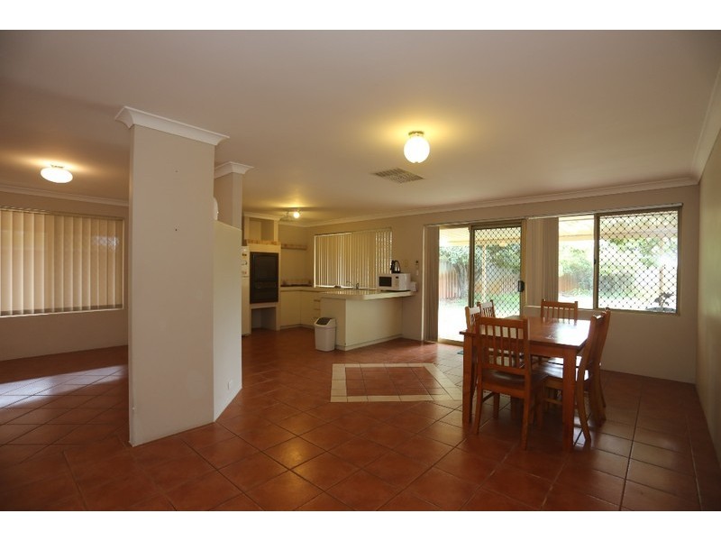 59 Arlington Drive, Willetton WA 6155