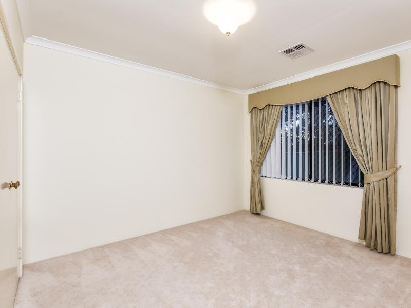 15 Killaloe Place, Waterford WA 6152