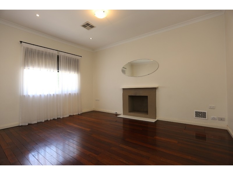 80 Queen Street, Bentley WA 6102