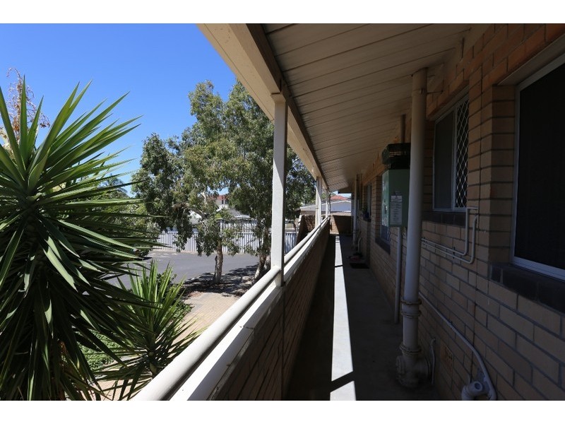 8/60-62 Chapman Road, Bentley WA 6102