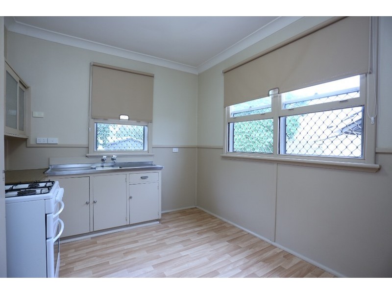 8 McKay Street, Bentley WA 6102