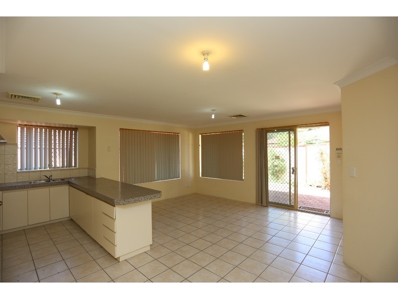 106A Walpole Street, Bentley WA 6102