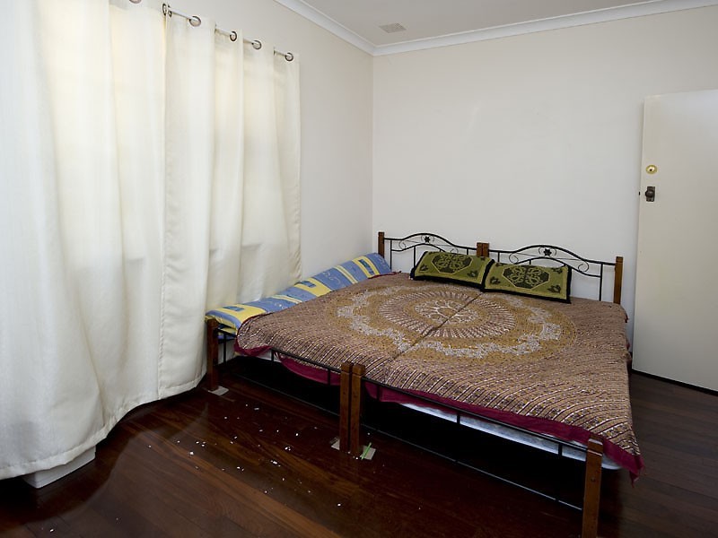 10 Holford Way, Wilson WA 6107