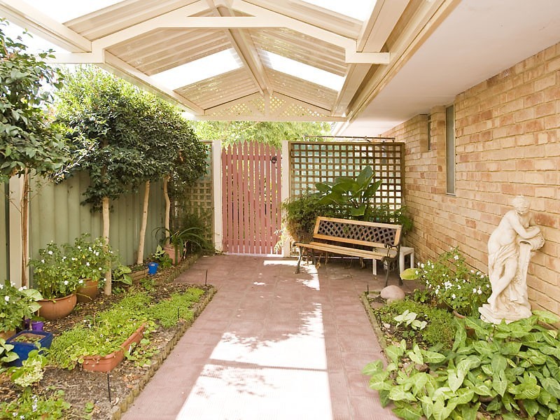 1 Riverview Rise, Wilson WA 6107