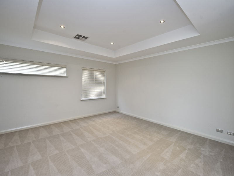 25 Veronica Street, Riverton WA 6148