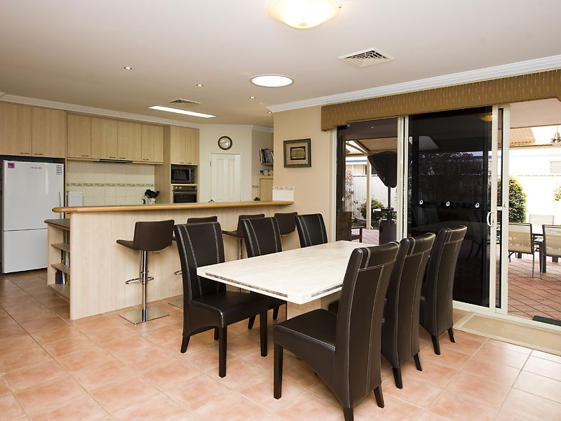 57 Glen Iris Drive, Jandakot WA 6164