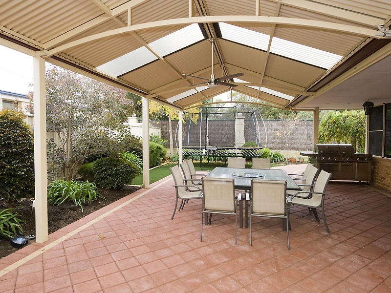 57 Glen Iris Drive, Jandakot WA 6164