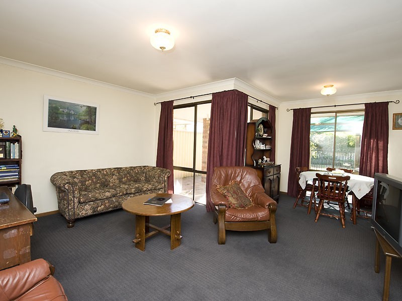 1B  Kareela Road, Riverton WA 6148