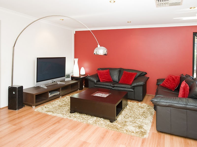 23 Old Lake Grove, Wilson WA 6107