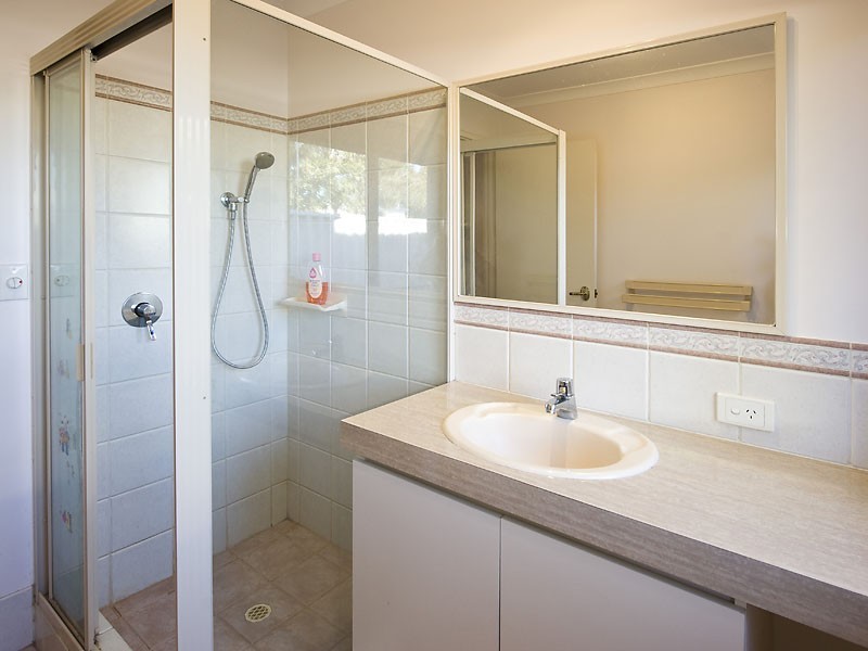 23 Old Lake Grove, Wilson WA 6107