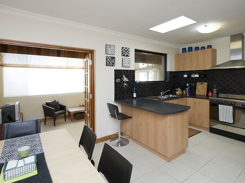 126 Modillion Avenue South, Riverton WA 6148