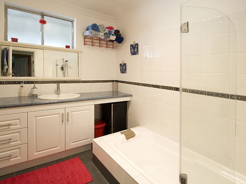 126 Modillion Avenue South, Riverton WA 6148