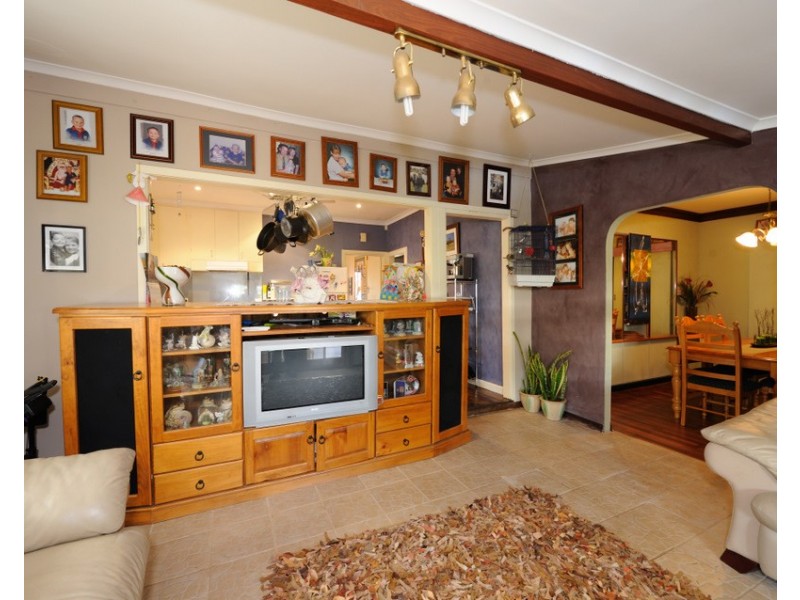 16 Beckenham Street, Beckenham WA 6107