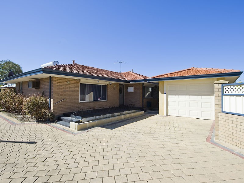 62 Tudor Avenue South, Riverton WA 6148