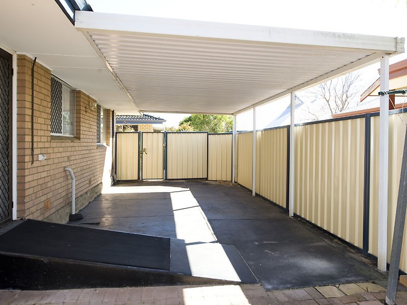 62 Tudor Avenue South, Riverton WA 6148