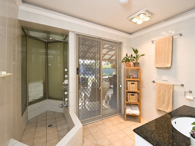 87 Tudor Avenue South, Riverton WA 6148