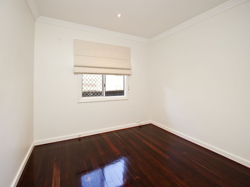 56 Andrews Road, Wilson WA 6107