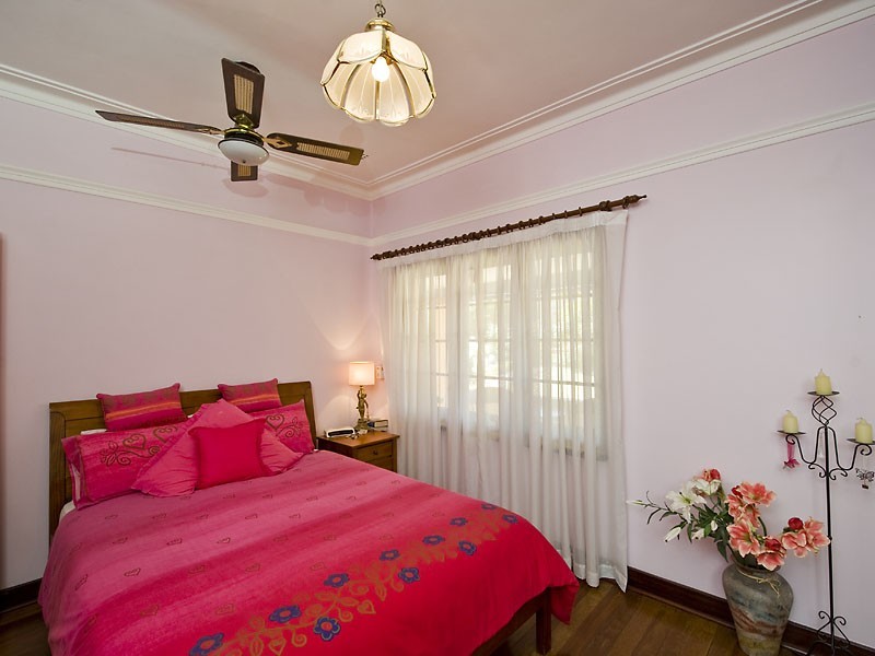 89A  Hobbs Avenue, Como WA 6152