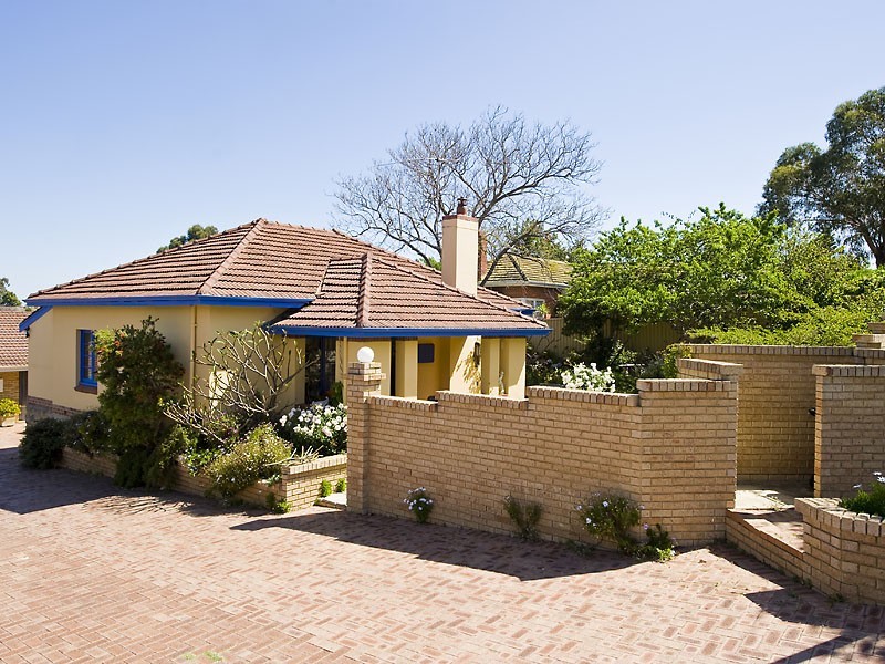 89A  Hobbs Avenue, Como WA 6152