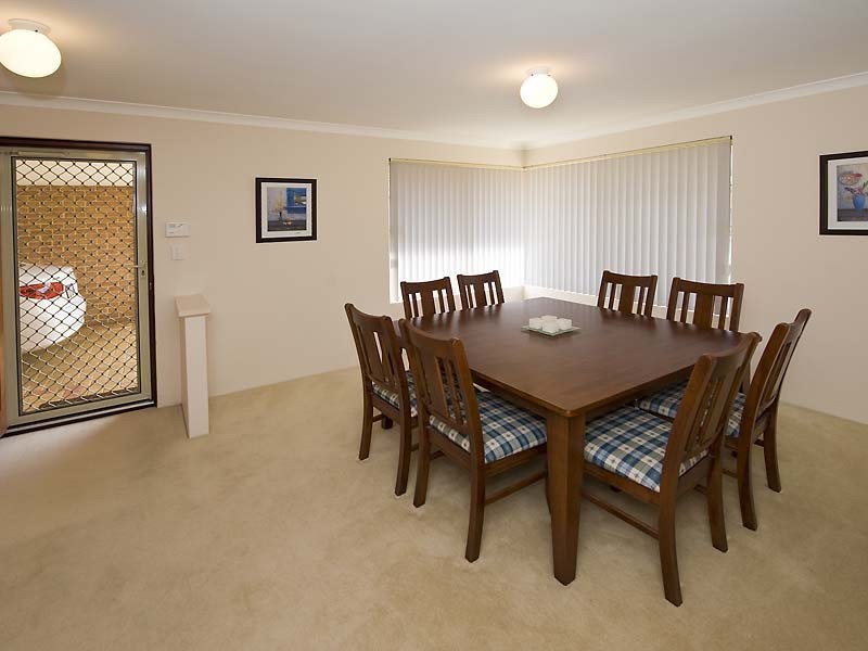 8/24 Marjorie Avenue, Shelley WA 6148