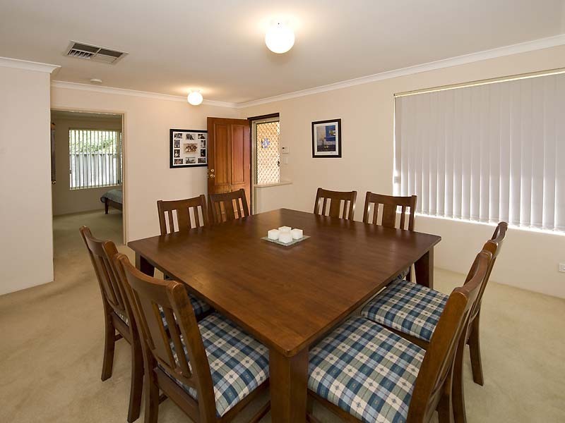 8/24 Marjorie Avenue, Shelley WA 6148