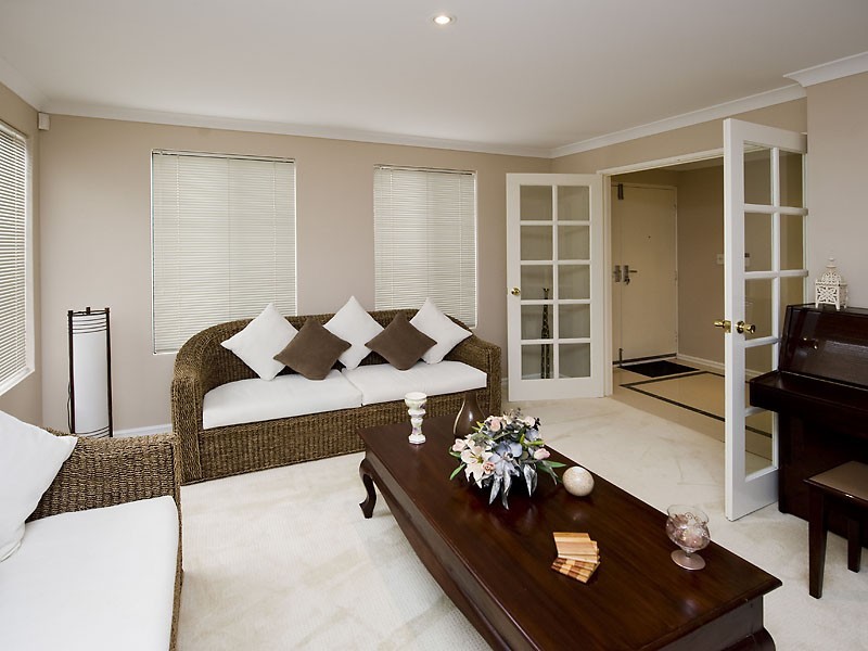 2A Varley Street, Riverton WA 6148