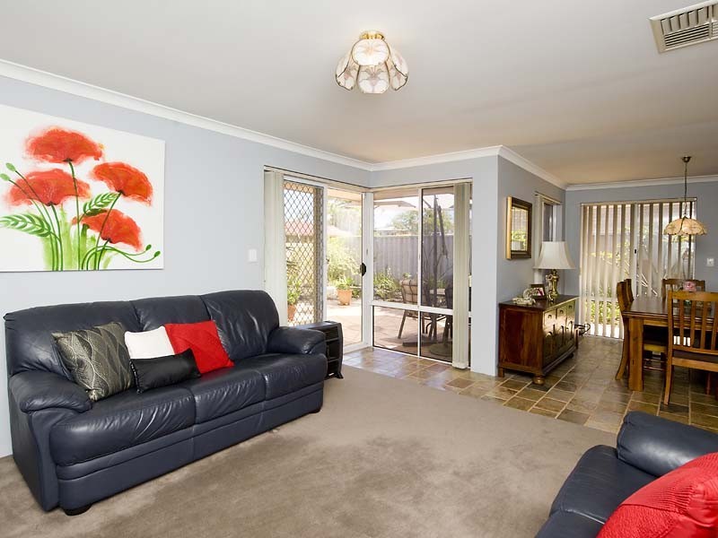 1/232  Corinthian Road East, Riverton WA 6148