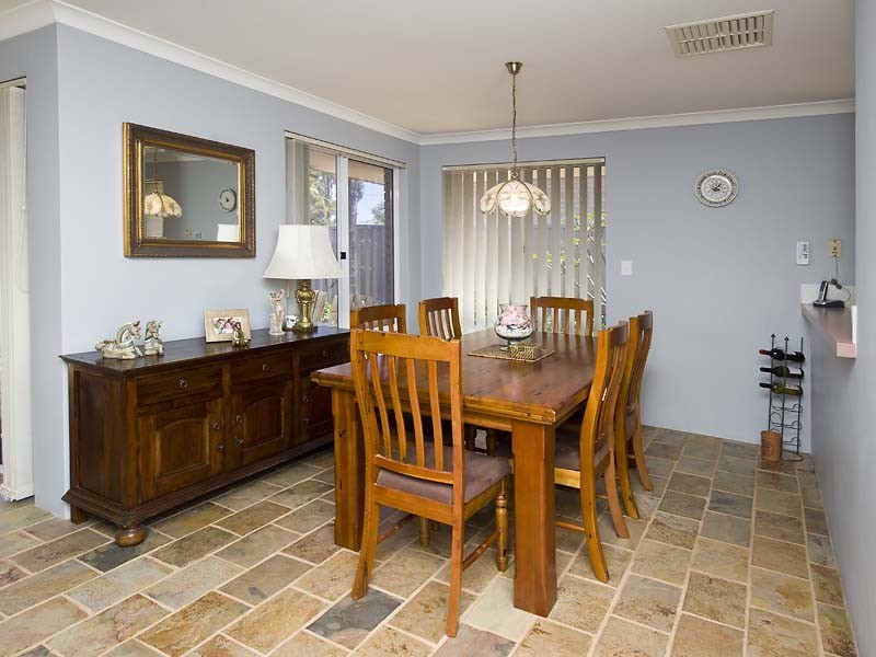 1/232  Corinthian Road East, Riverton WA 6148