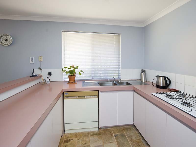 1/232  Corinthian Road East, Riverton WA 6148