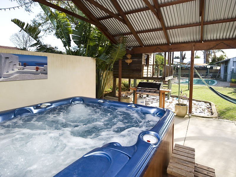 87 Tudor Avenue South, Riverton WA 6148