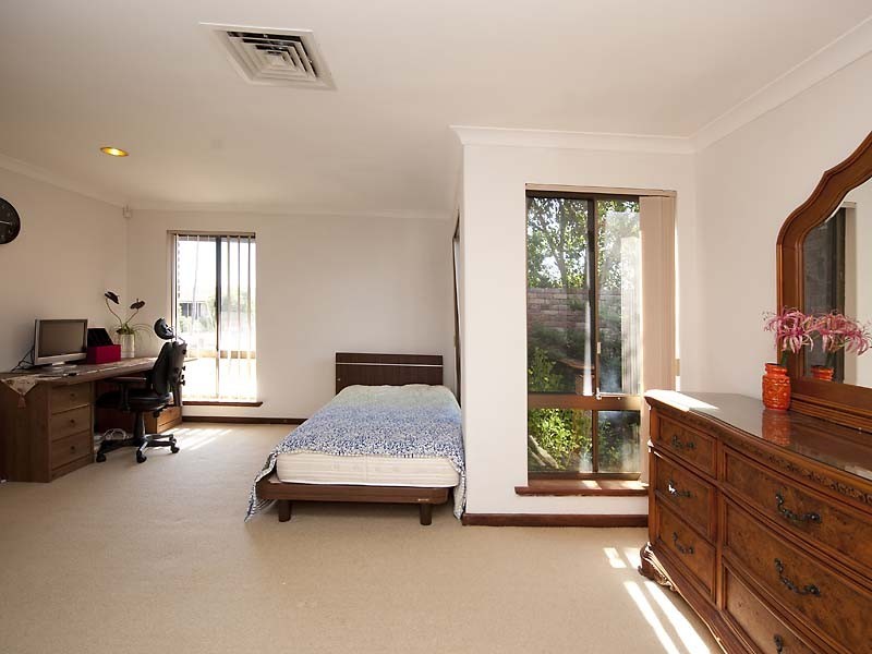 6 Driver Way, Bull Creek WA 6149