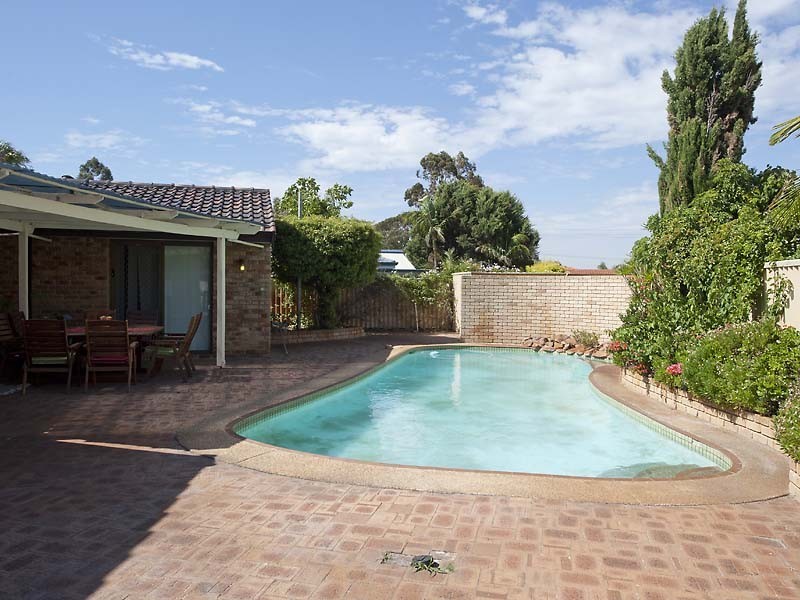 6 Driver Way, Bull Creek WA 6149