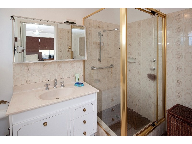 487 Riverton Drive, Riverton WA 6148