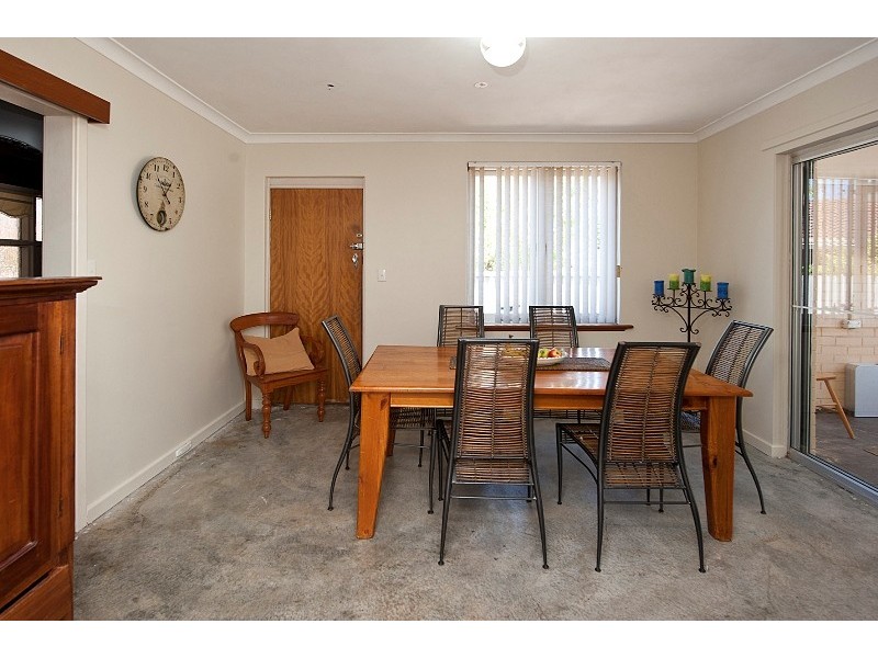 487 Riverton Drive, Riverton WA 6148