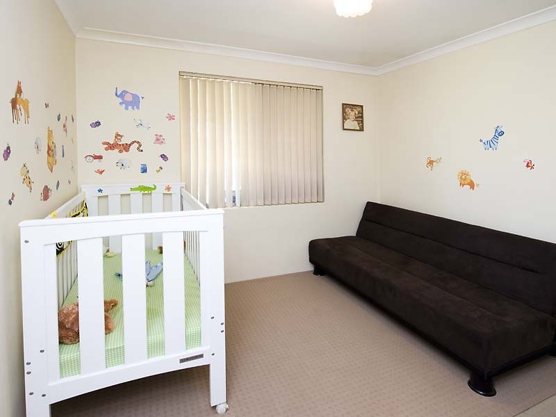 2 Foreshore Entrance, Wilson WA 6107