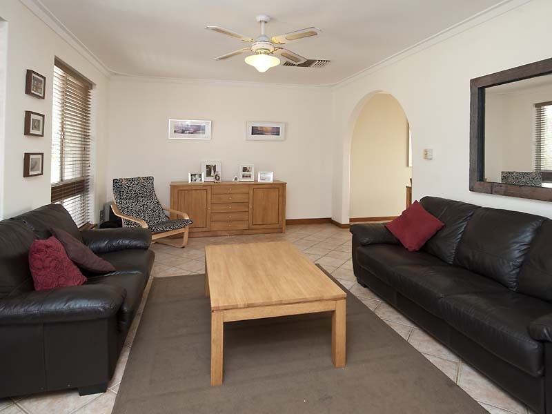 5 Perina  Place, Wilson WA 6107