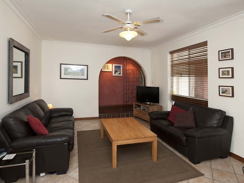 5 Perina  Place, Wilson WA 6107