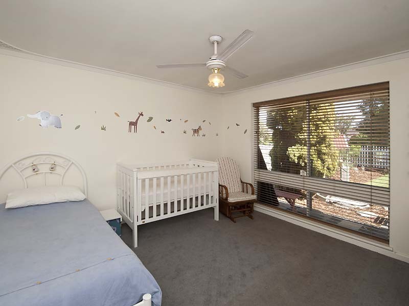 5 Perina  Place, Wilson WA 6107