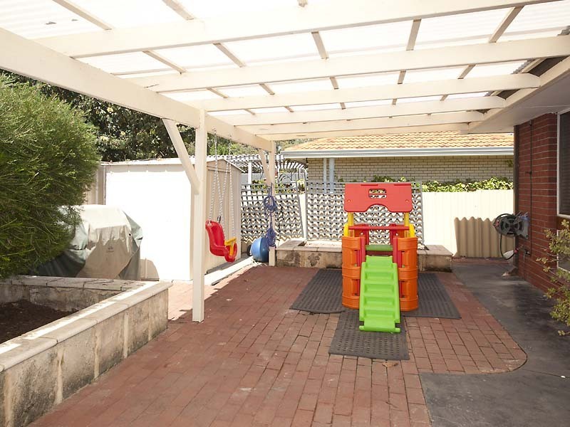 5 Perina  Place, Wilson WA 6107