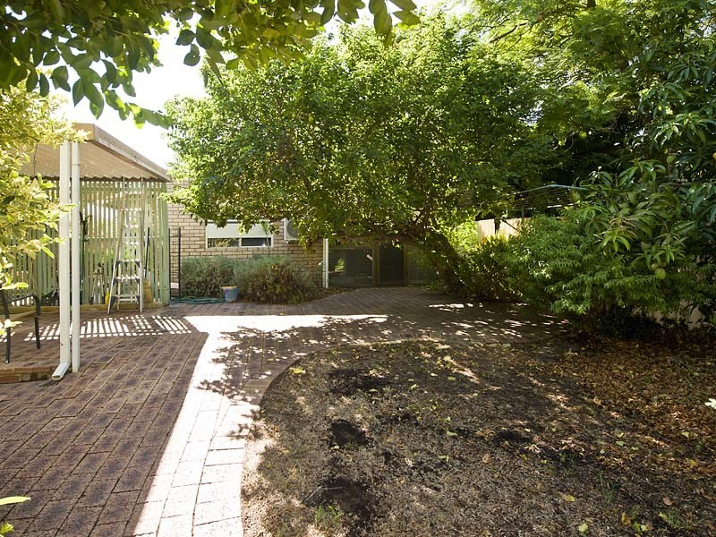 21B Marjorie Avenue, Shelley WA 6148