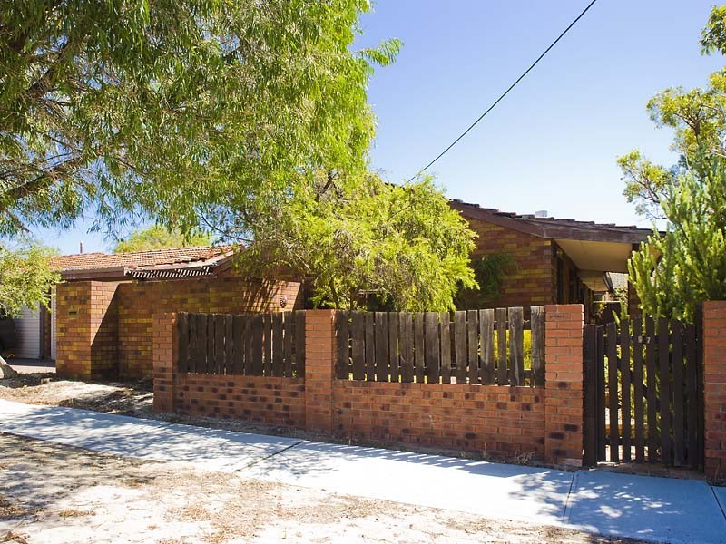 87  Clydesdale street, Como WA 6152