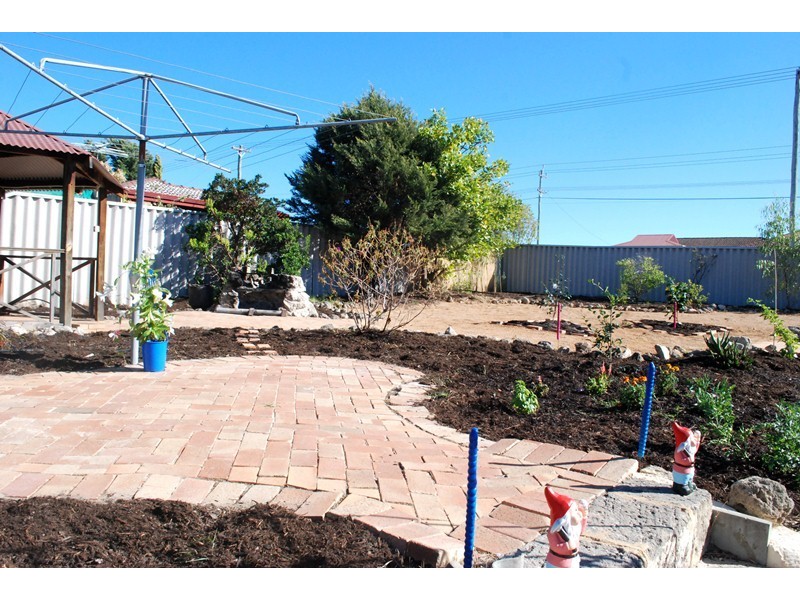124 Portcullis Drive, Willetton WA 6155