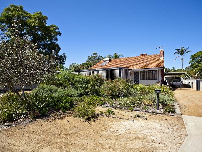 59 Hopkinson Way, Wilson WA 6107