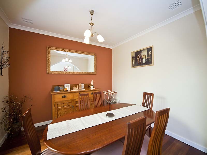 59 Hopkinson Way, Wilson WA 6107