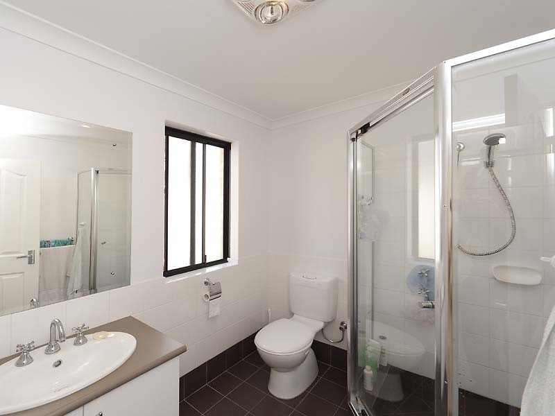 19A Dewey Street, Shelley WA 6148