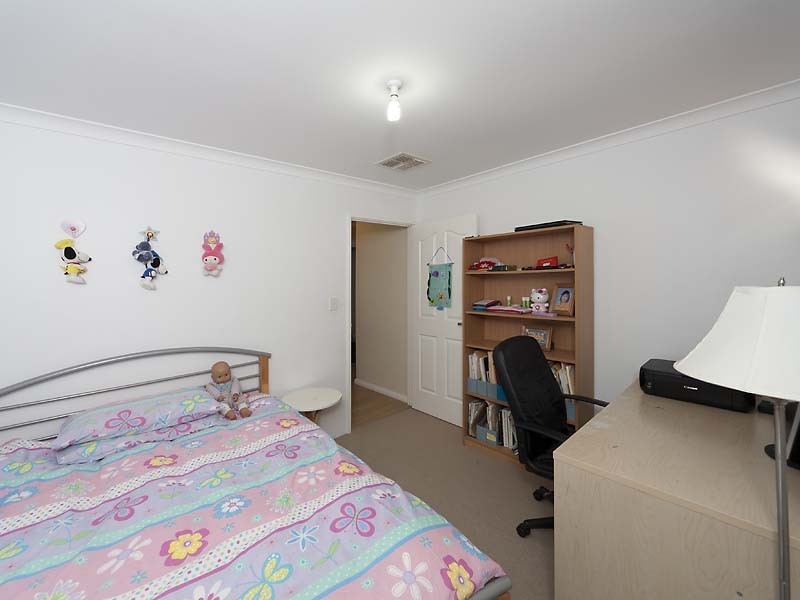 19A Dewey Street, Shelley WA 6148